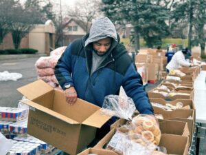 Last Mile Food Delivery Sponsors - United Together Lupus Foundation, Saginaw MI (photo 47)