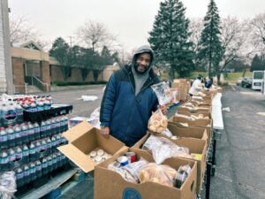 Last Mile Food Delivery Sponsors - United Together Lupus Foundation, Saginaw MI (photo 46)