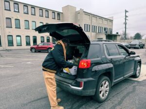 Last Mile Food Delivery Sponsors - United Together Lupus Foundation, Saginaw MI (photo 19)